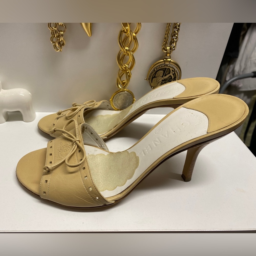 Chanel heels- shoes